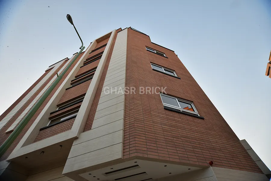 اجرای نما شیک ساختمان با آجر نما شاموتی