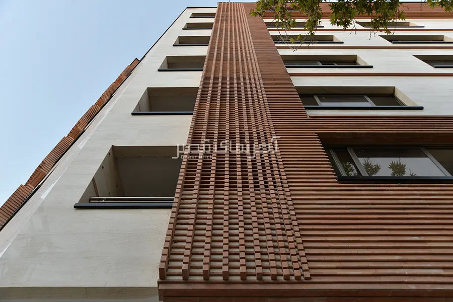 اجرا نمای جذاب با استفاده از سنگ و آجر نما شاموتی