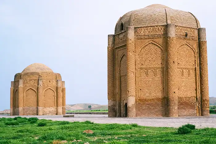 برج‌های دوگانه خرقان آجری